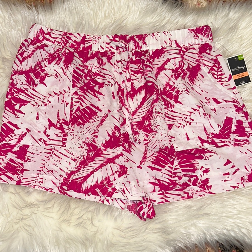 New! West | Loop Women’s Palm Leaf Pattern Shorts